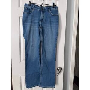 New Wrangler Women’s Premium Patch Jeans Size 30/32